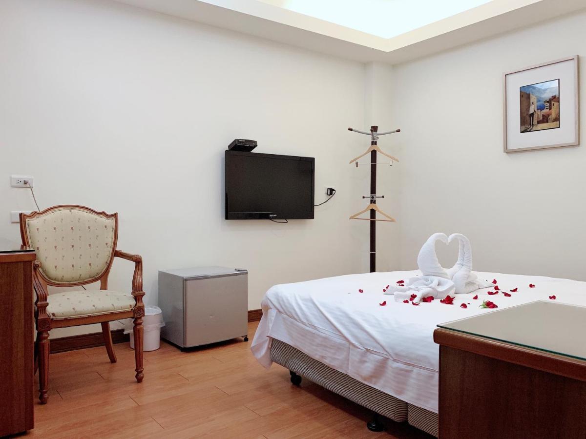 Mucha Boutique Hotel Yilan Eksteriør bilde