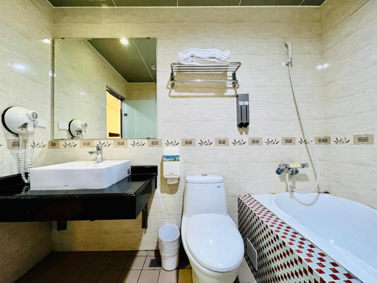 Mucha Boutique Hotel Yilan Eksteriør bilde