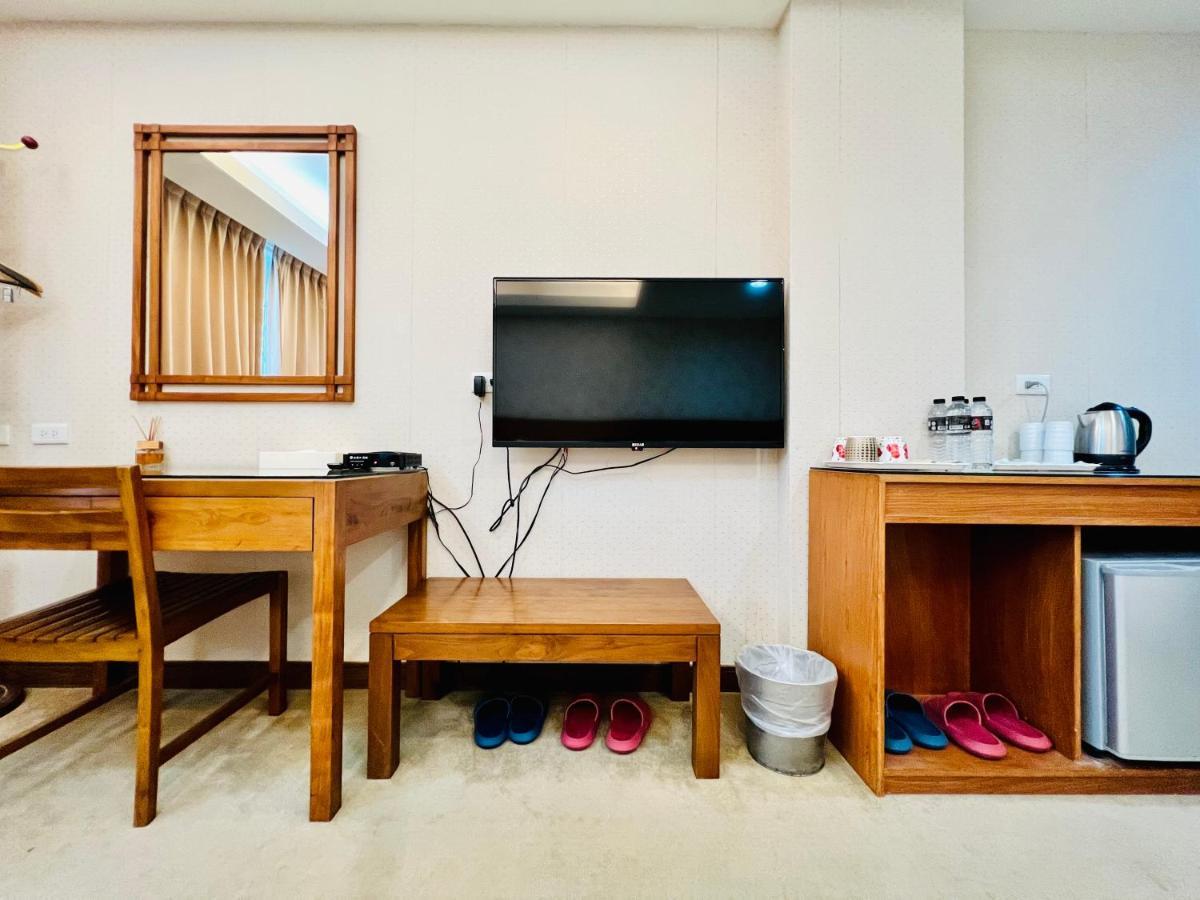 Mucha Boutique Hotel Yilan Eksteriør bilde
